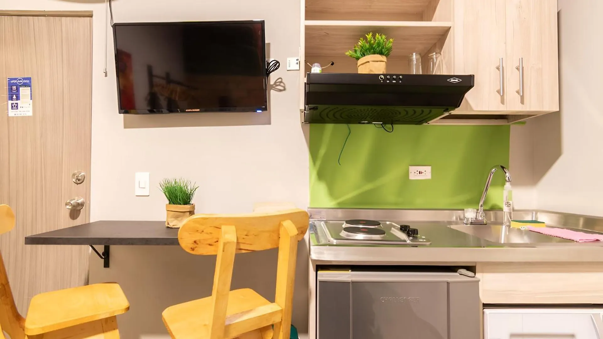 Hotel La Gruta Coliving Medellín Pensión