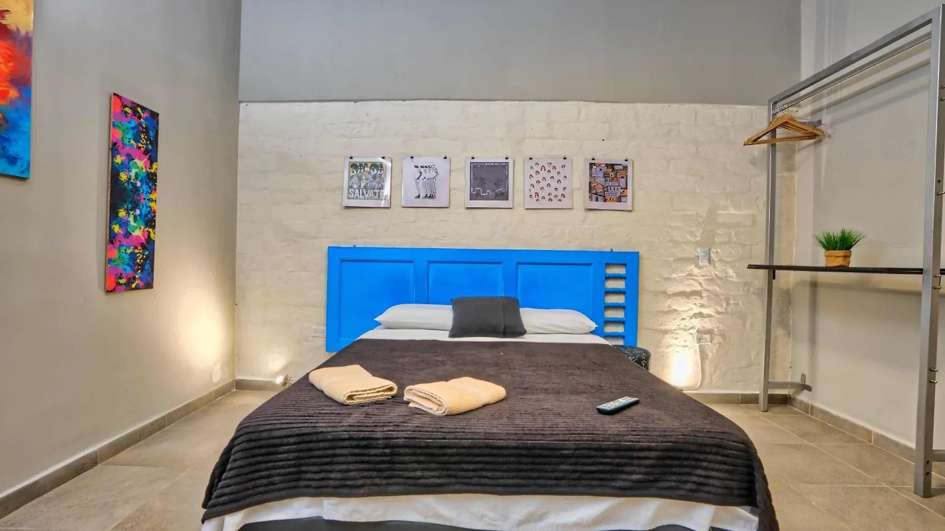 Hotel La Gruta Coliving Medellín Pensión