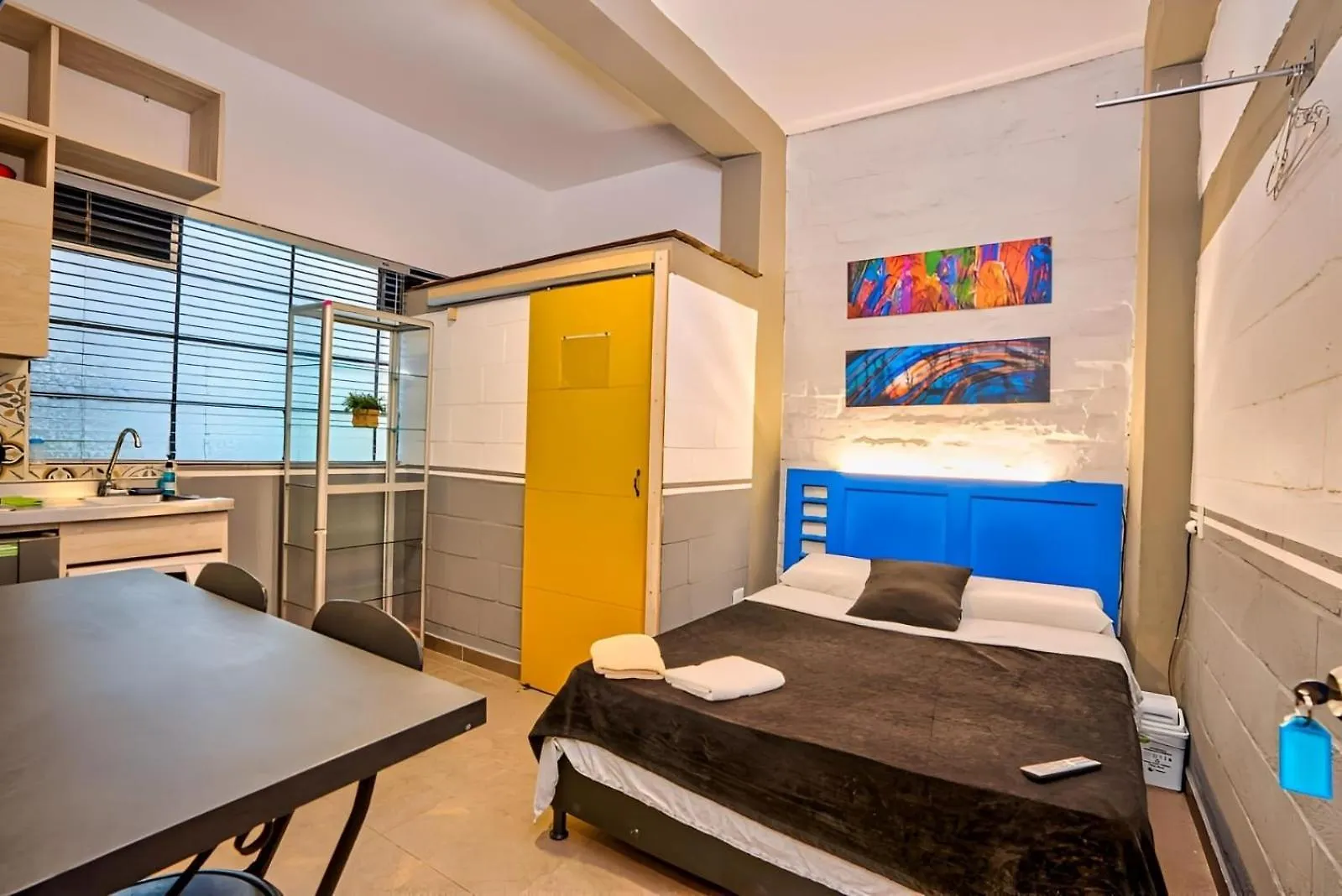 Hotel La Gruta Coliving Medellín 0*,