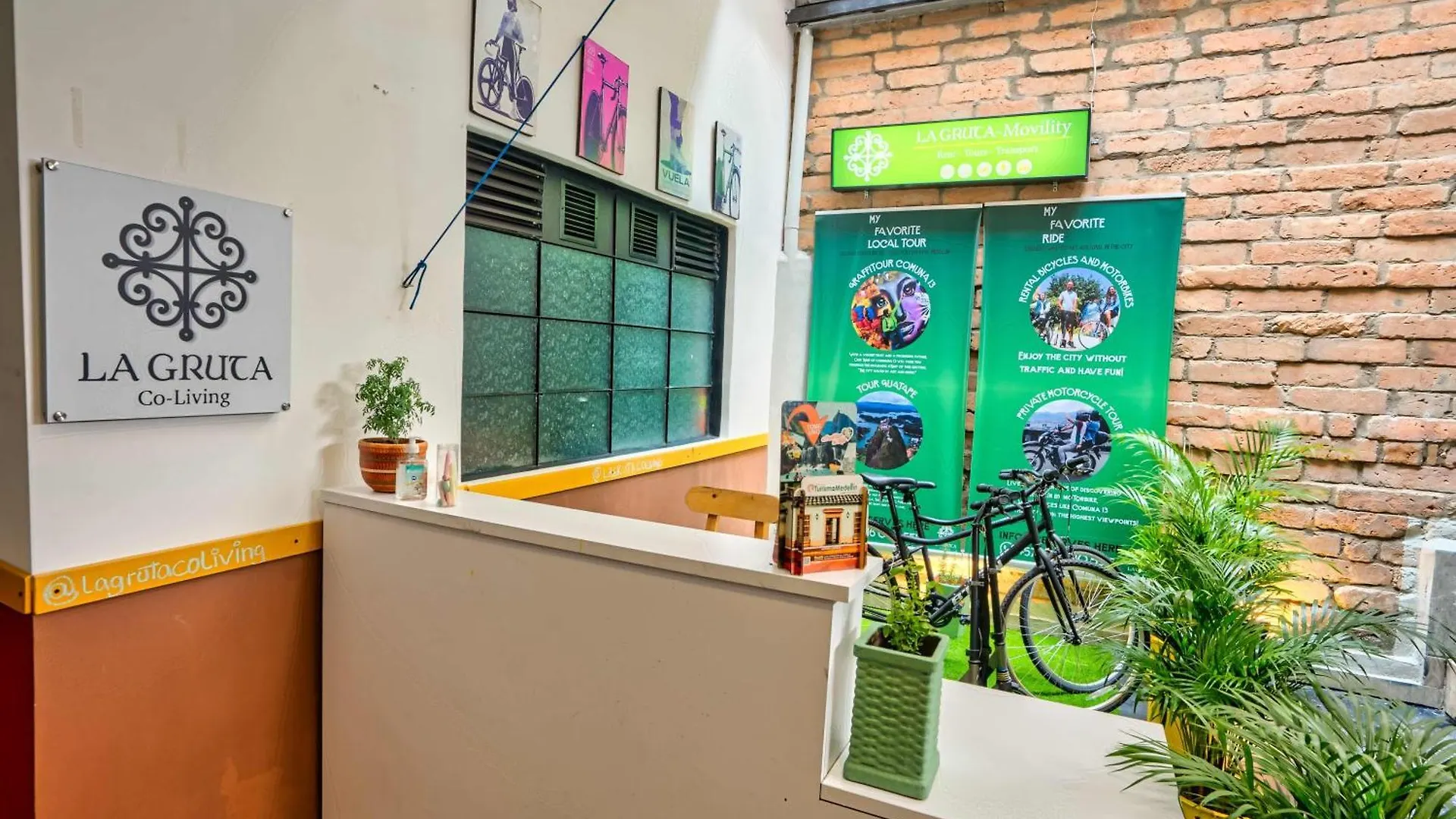 Hotel La Gruta Coliving Medellín Colombia